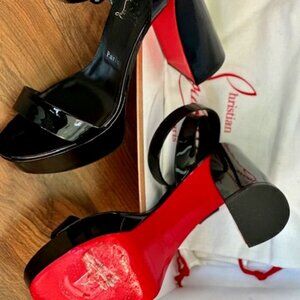 CHRISTIAN LOUBOUTIN Movida Sabina patent leather platform sandals
